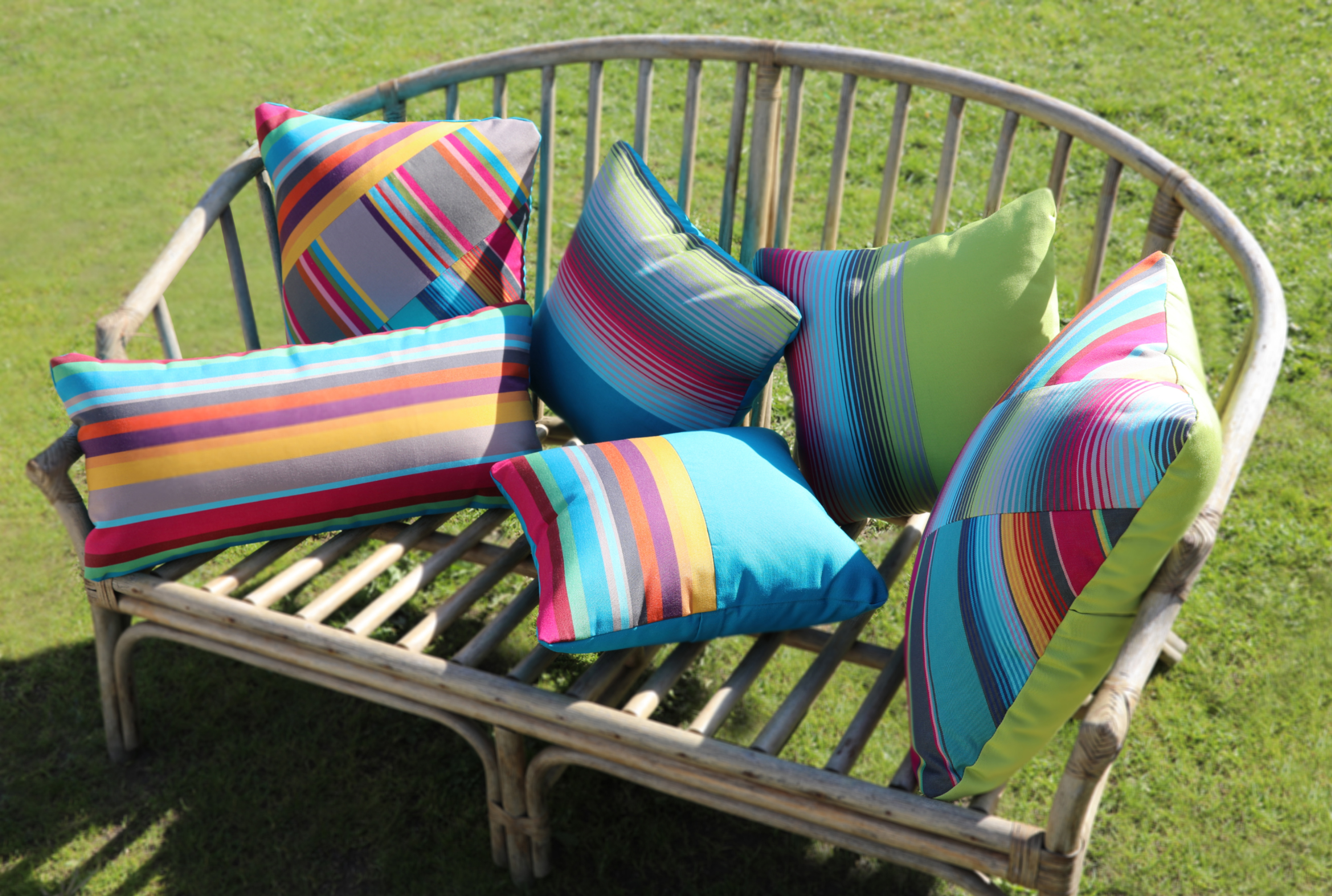 Lot de 4 assises déhoussables coloris turquoise - Dim : 47 x 47 x 5cm -  Achat/Vente coussin chaise de jardin pas cher 