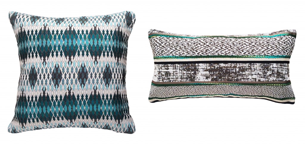 Gros coussin deco bleu original design