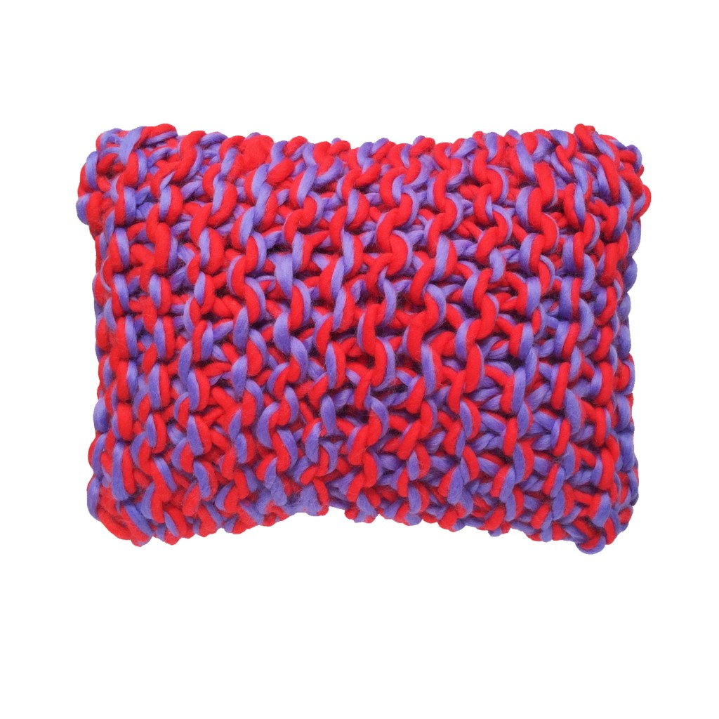 Coussin laine grosse maille rouge et bleu