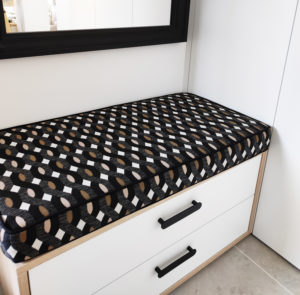 Coussin sur mesure pour banc d'entrée