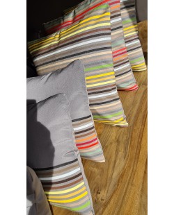 Bosa - Coussin extérieur 50x50 à rayures jaunes et vertes
