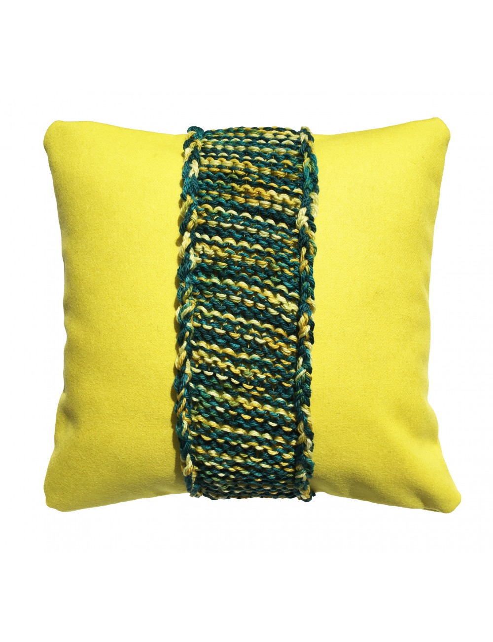 Coussin jaune en laine