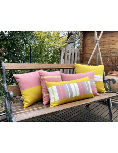 Housse de coussin 50x50 jaune en peluche – CozyParadise