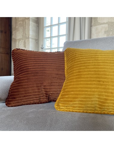 Coussin velours côtelé jaune moutarde 50x40