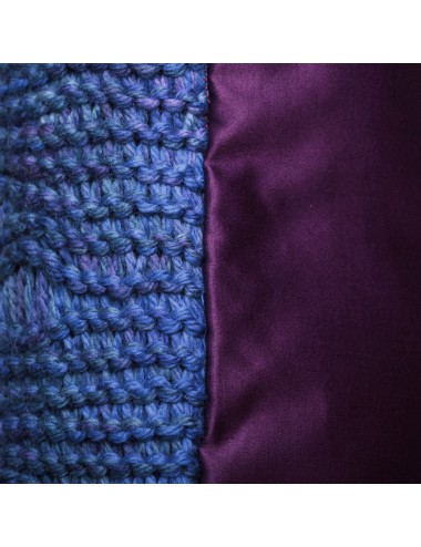 Coussin en laine bleu fait main 40x30
