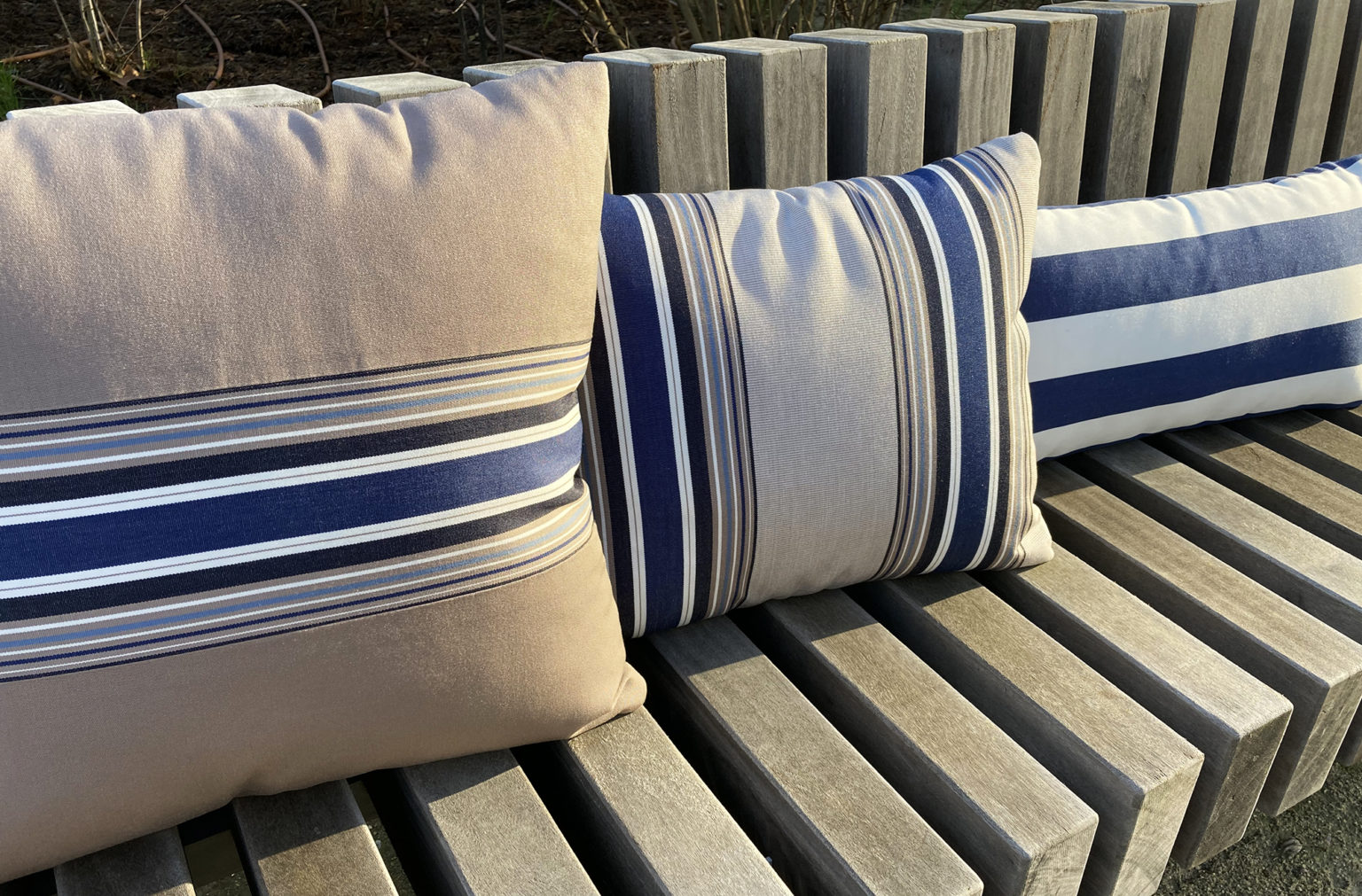 Coussin extérieur haut de gamme Magazine Maison du Coussin — free download